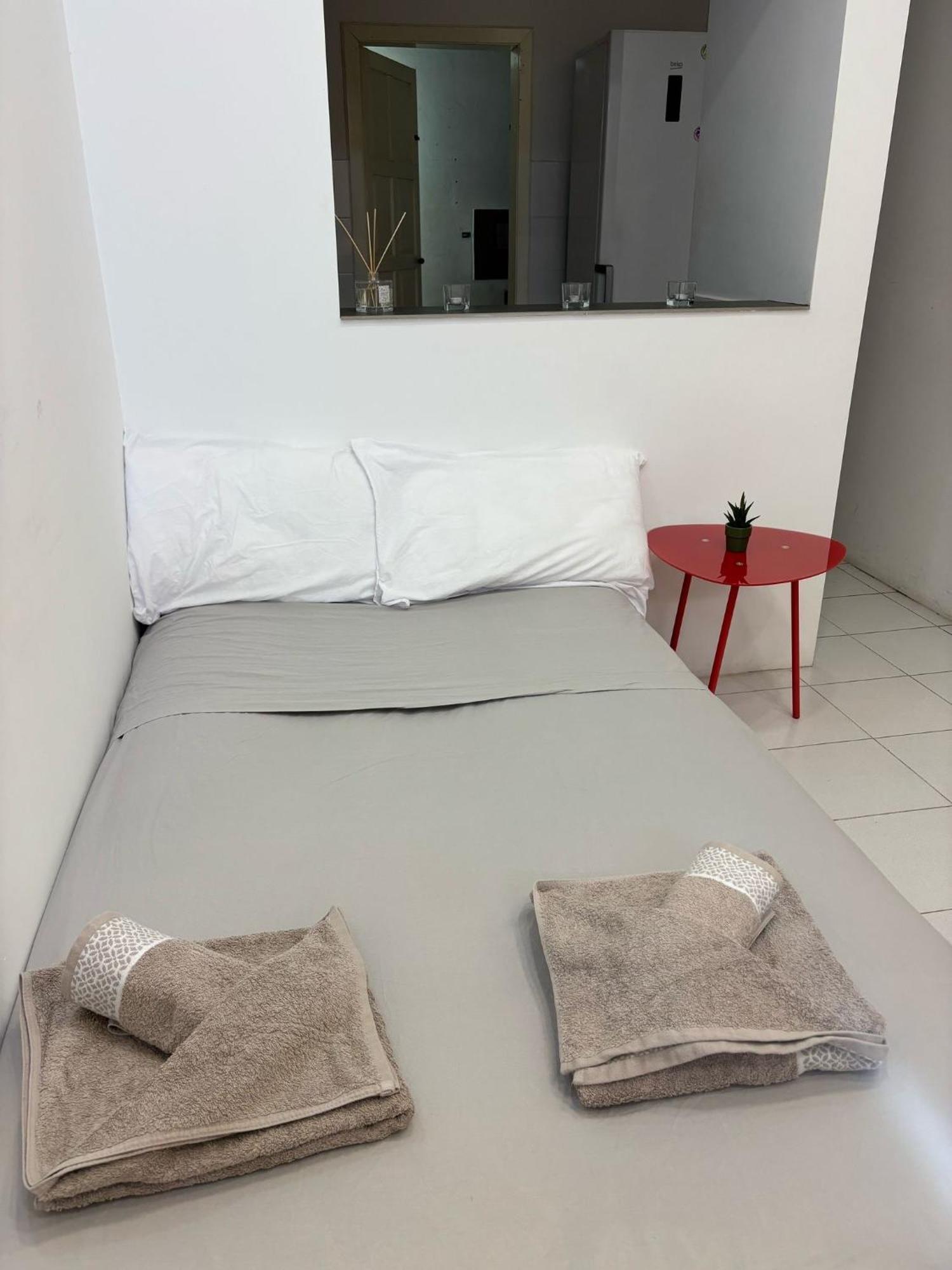 1 Bedroom In The Heart Of St Julians Apartment