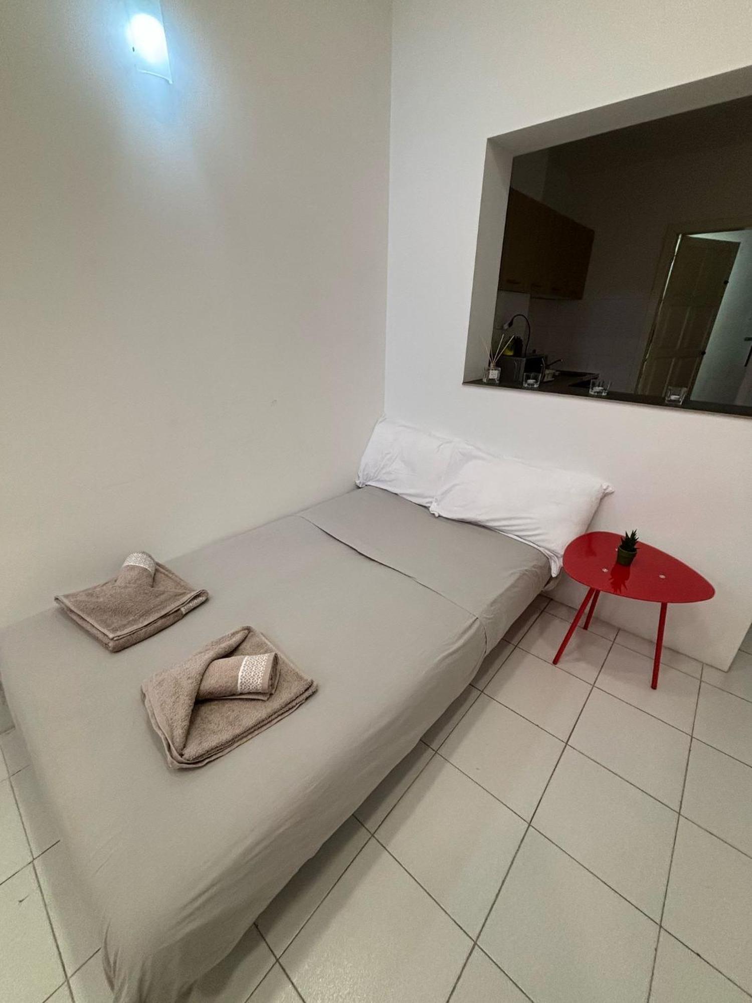 1 Bedroom In The Heart Of St Julians Apartment *